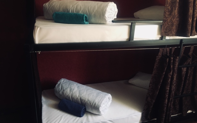 Drajv Hostel