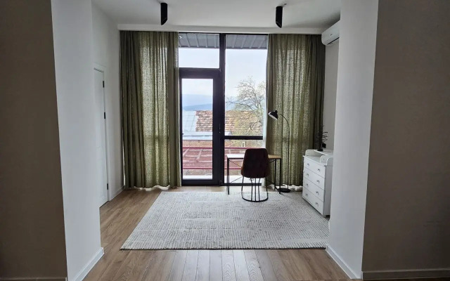 Villa Trekhkomnatniy Dvukhetazhniy Dom s Basseynom Niabi Villa