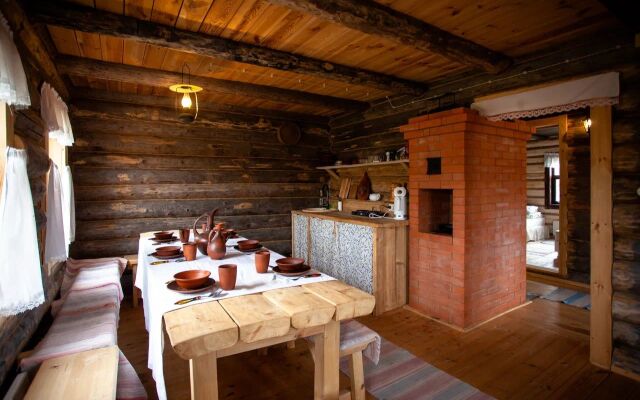 Pereslavskaya Usadyba Private House