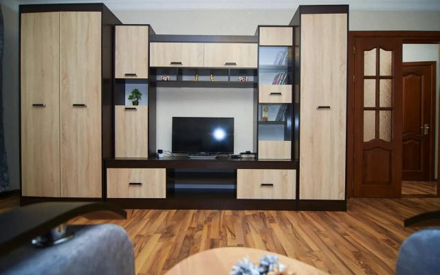 Квартира На Свердлова 27/58