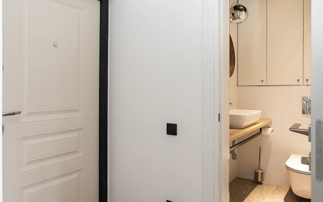 Apartment on the Heights 3