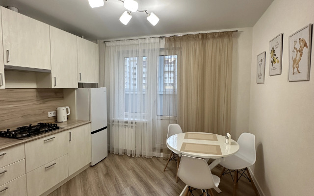 V Tihom Rayone Goroda Flat