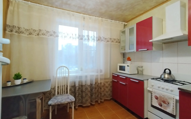Prostornye Na Prospekte Pobedy Apartments
