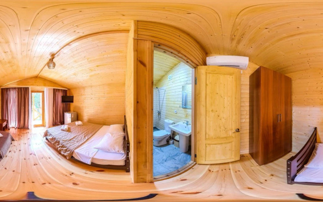 Feniks Guest House