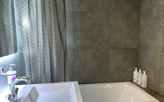 Квартира Жк Фамилия с Видом на Р Волга