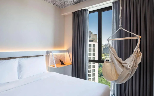 Ibis Tbilisi City Hotel - Brand New