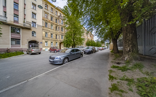 KM Mozhaiskaya Apartments