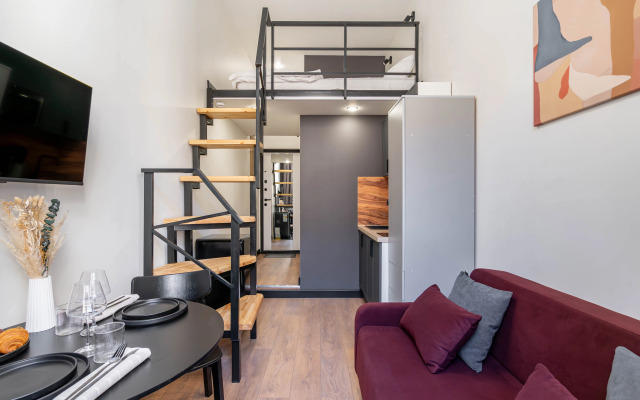 Квартира Двухуровневая квартира-студия с дизайнерским ремонтом