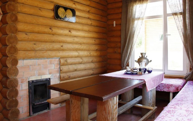 Usadba Krolichya Nora Hotel