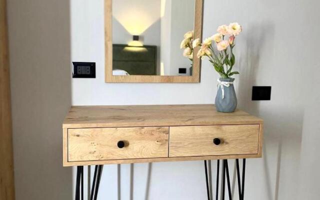 Апарт-отель Nine Rooms