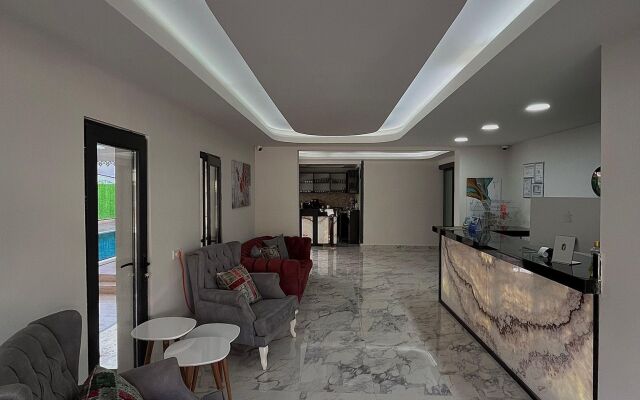 Jest Hotel