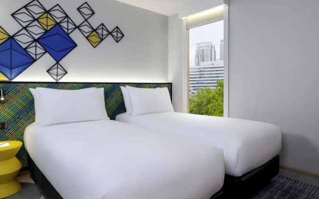 Ibis Styles Bangkok Silom