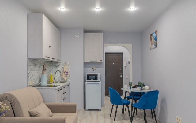 Odnokomnatnye Trekhmestnye Na Mikhaylovskaya 51 Apartments