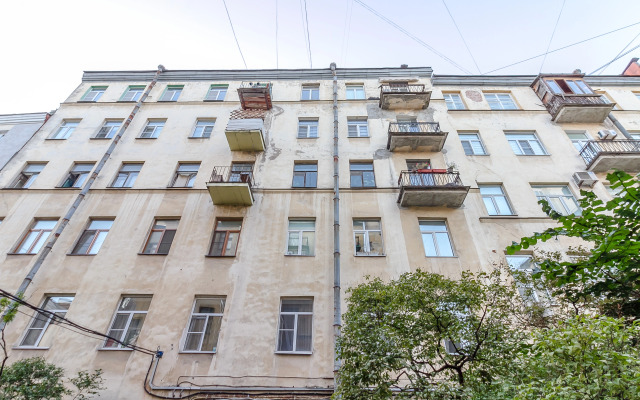 Vintazhnaya Na Svechnom Flat