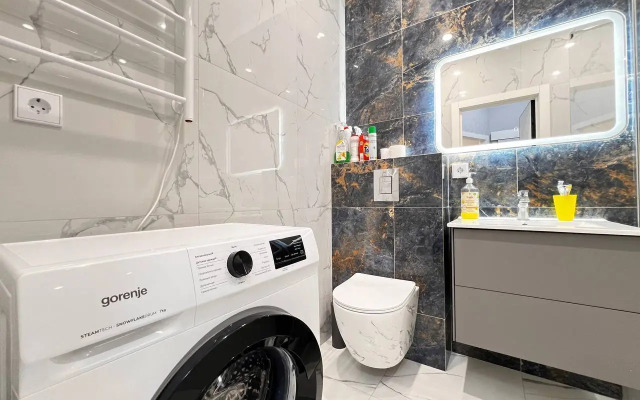 V Prekrasnom Novom Zhk Levoberezhye Flat