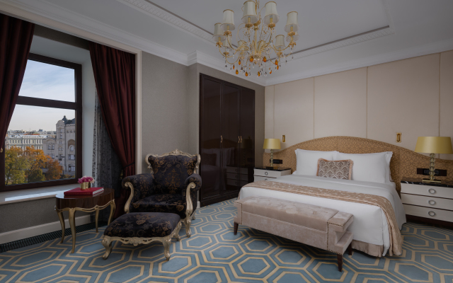 Отель The St. Regis Moscow Nikolskaya