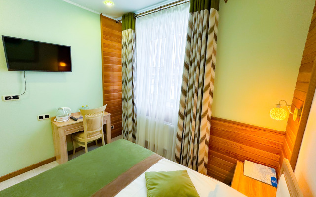 Sputnik Guest House