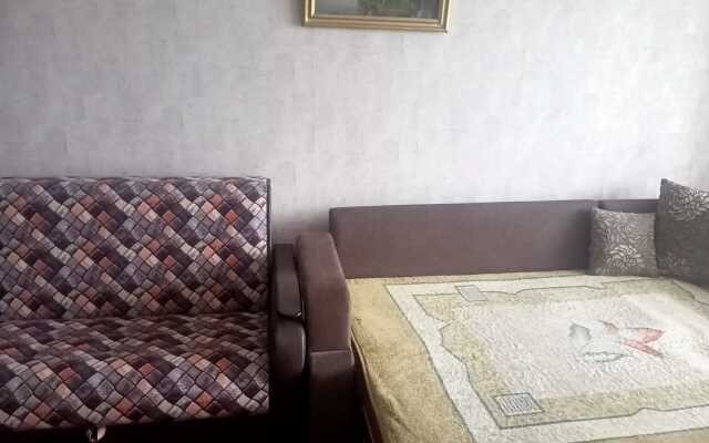 Апартаменты однокомнатные Максима Горького 21