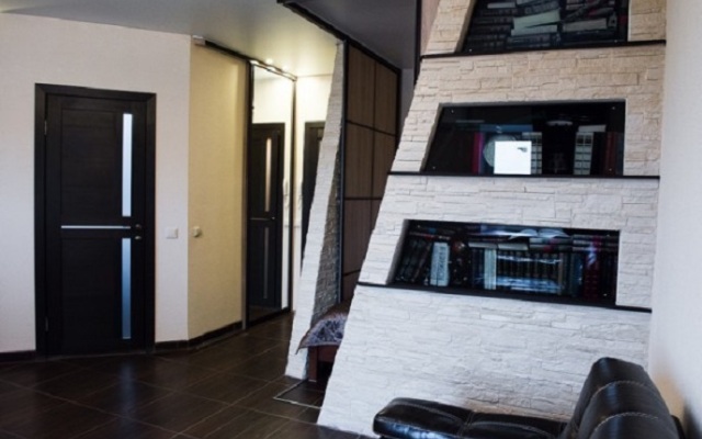 V Novom Dome Na 5 Armii Flat