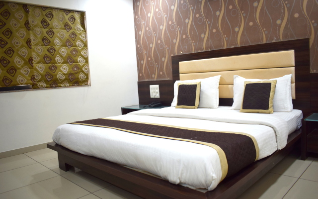 Krishna Inn Hotel