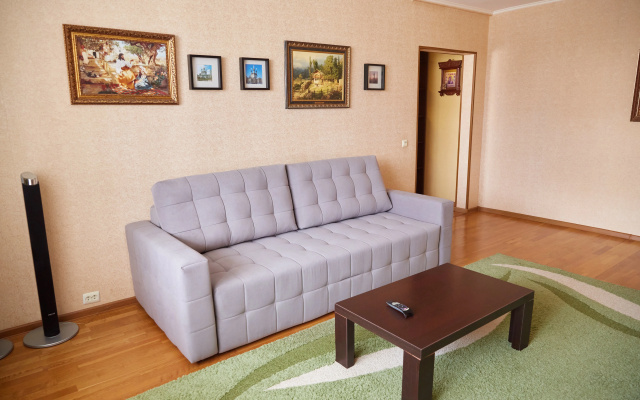 3-k., 75 m², 3 Krovati Flat