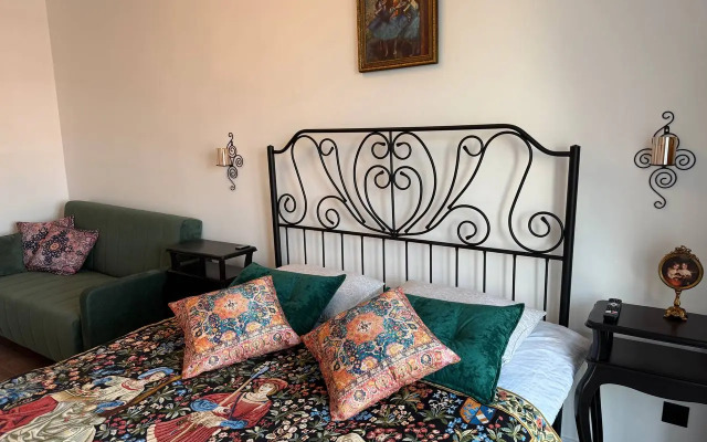 Квартира Роскошь старины в сердце Ярославля с подземной парковкой