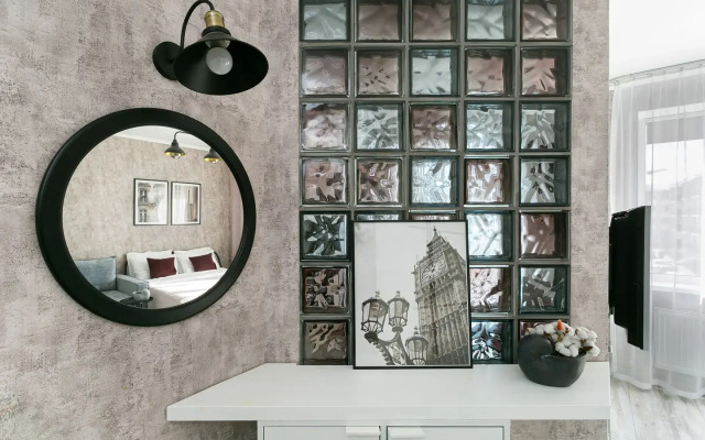 Апартаменты MyHomeYourHome на Переведенской д4 к1