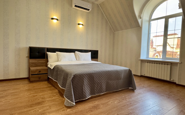 Trekhkomnatnaya Ryadom S Parkom Flat