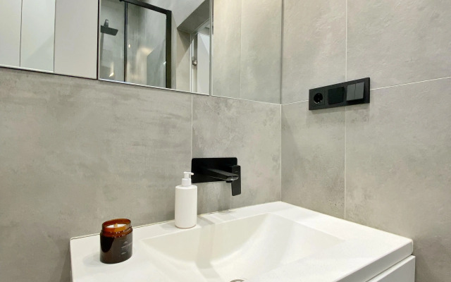 Квартира Konstantinov Apartments 2-я Обская 154