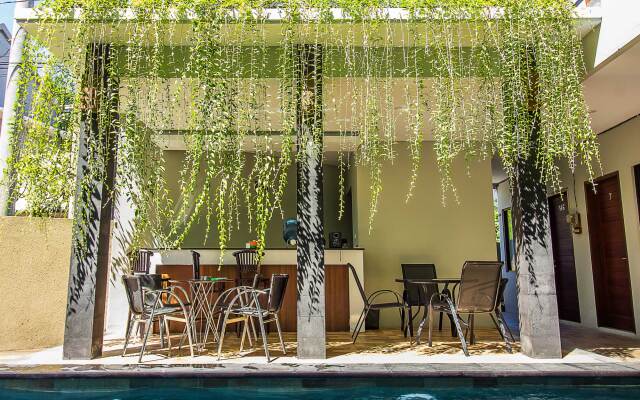 Tri Homestay Hotel