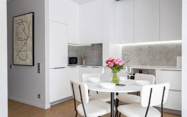 4.16 Studio Iskra 2 Flat
