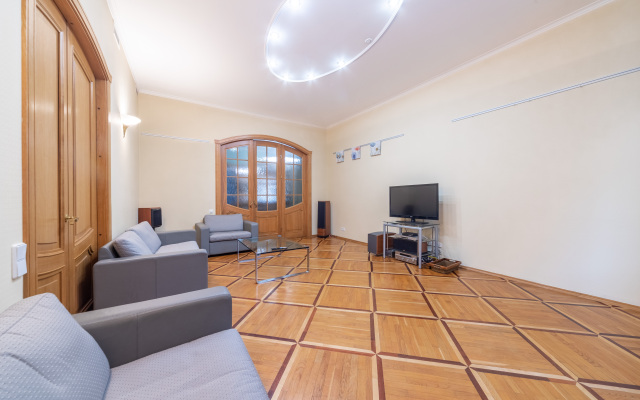 Mark Apart Petrogradsky Apartments