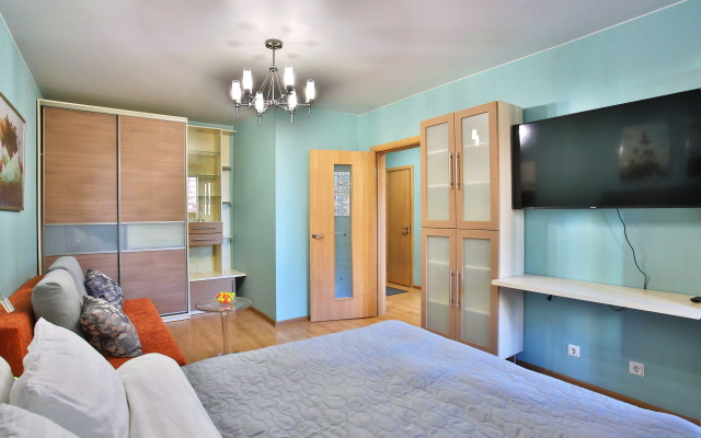 Апартаменты на проспекте Космонавтов 61