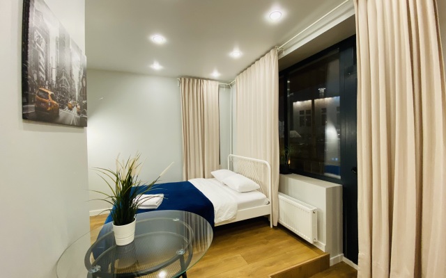 Hanaka na Avtozavodskoj 17/1 Apartments