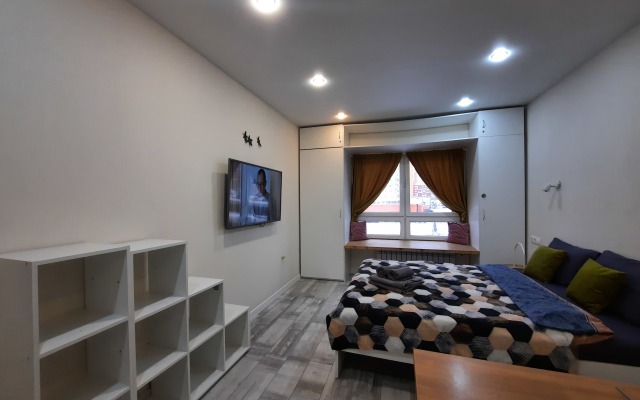 Uyutny  U Metro Apartments