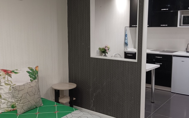 Na Pervomayskoy 129 Flat