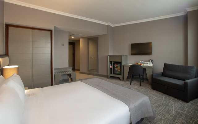 Taksim Square Hotel