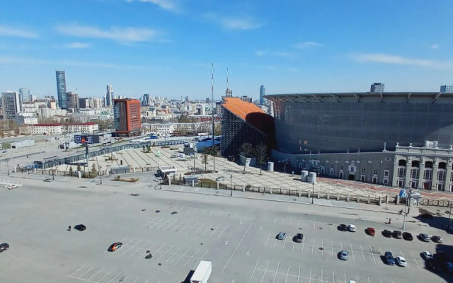 Квартира с видом на центральный стадион