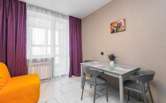 Uyutnaya v samom centre levogo berega Irtysha Flat
