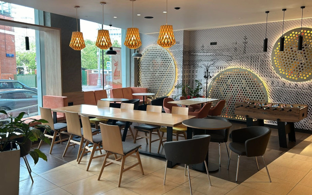 Ibis Moscow Paveletskaya Hotel