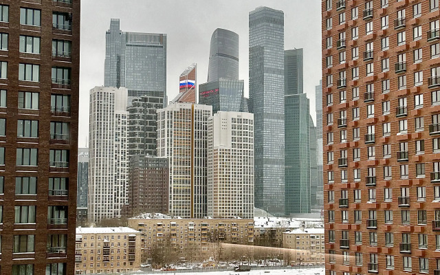 Dizaynerskiy 2-kh komnatny lyuks Flat
