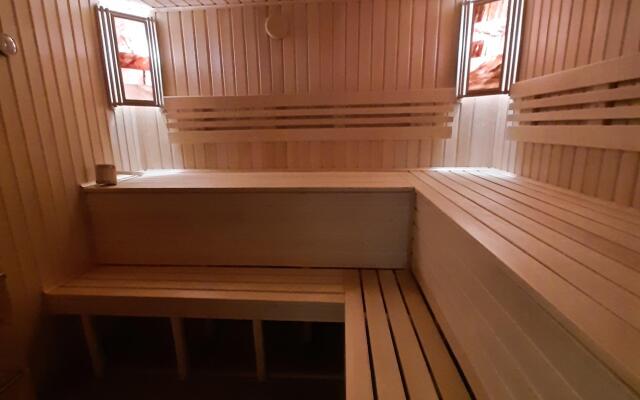 Vila Liza s Transferom k Podemnikam Guest House
