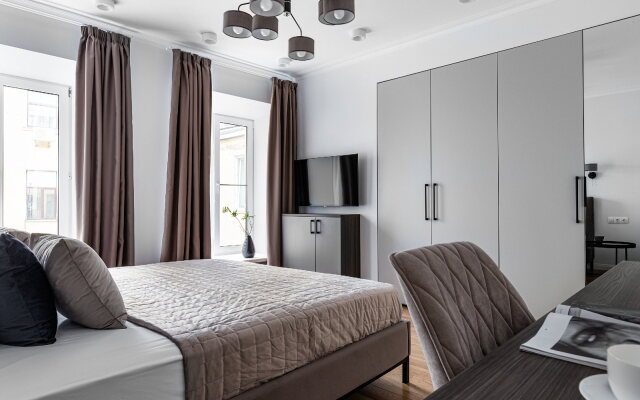 Letyourflat "Benua" (3 Bedrooms) Apartments