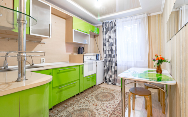 Ryadom S Dom Shakhmat Flat