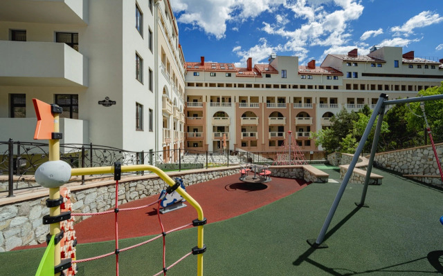 Dvukhkomnatnaya kvartira s balkonom v komfortnom Zhk Monako Flat
