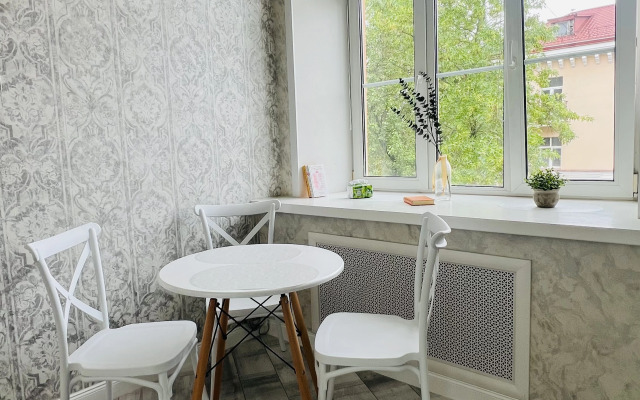 Komfort Na Prospekte Apartments