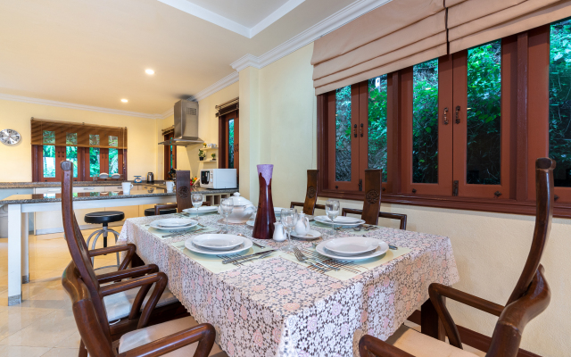 2BR Villa in Kathu l Pool Parking Villa