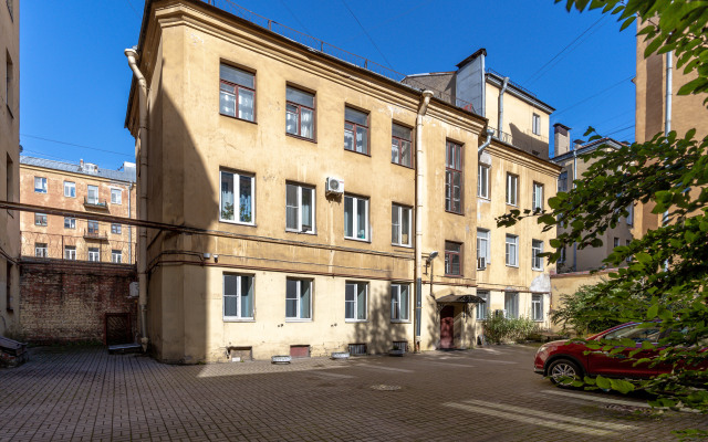 Апартаменты Loft на Марата 20