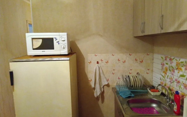 V Proyezde Profsoyuzov, 2 Flat