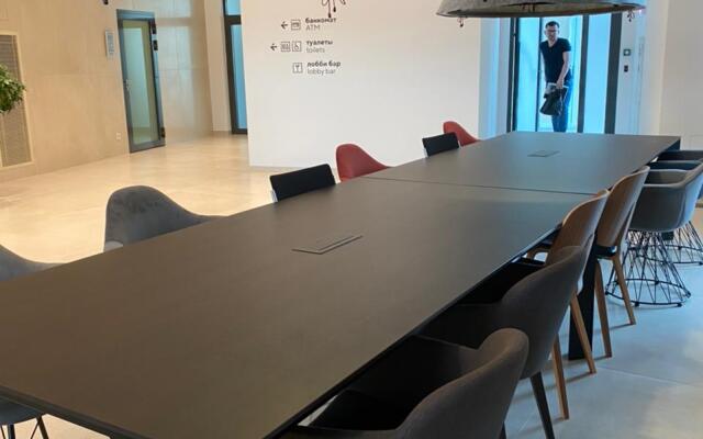 Apartment Botanika near Botanical Garden metro station